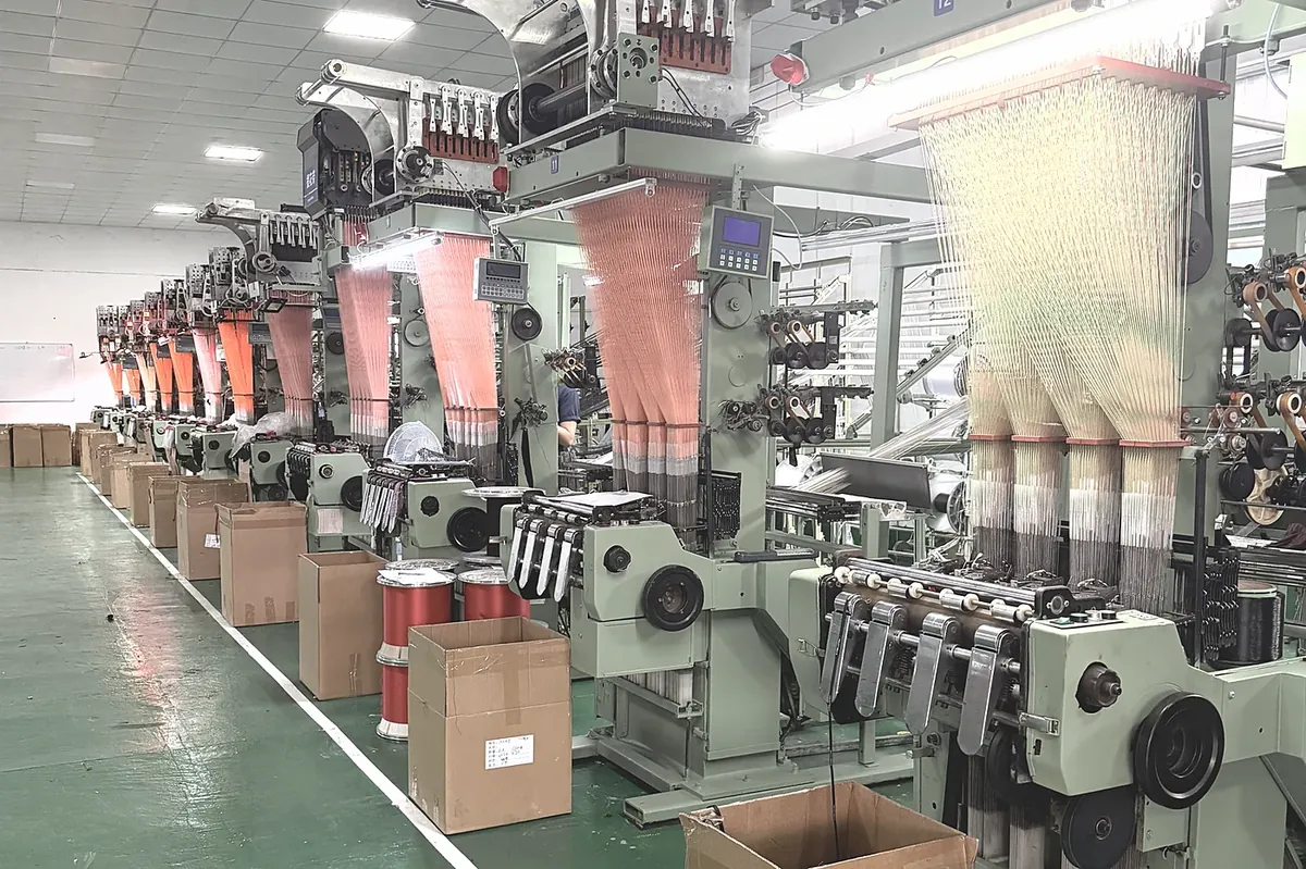 Jacquard looms weaving narrow tape